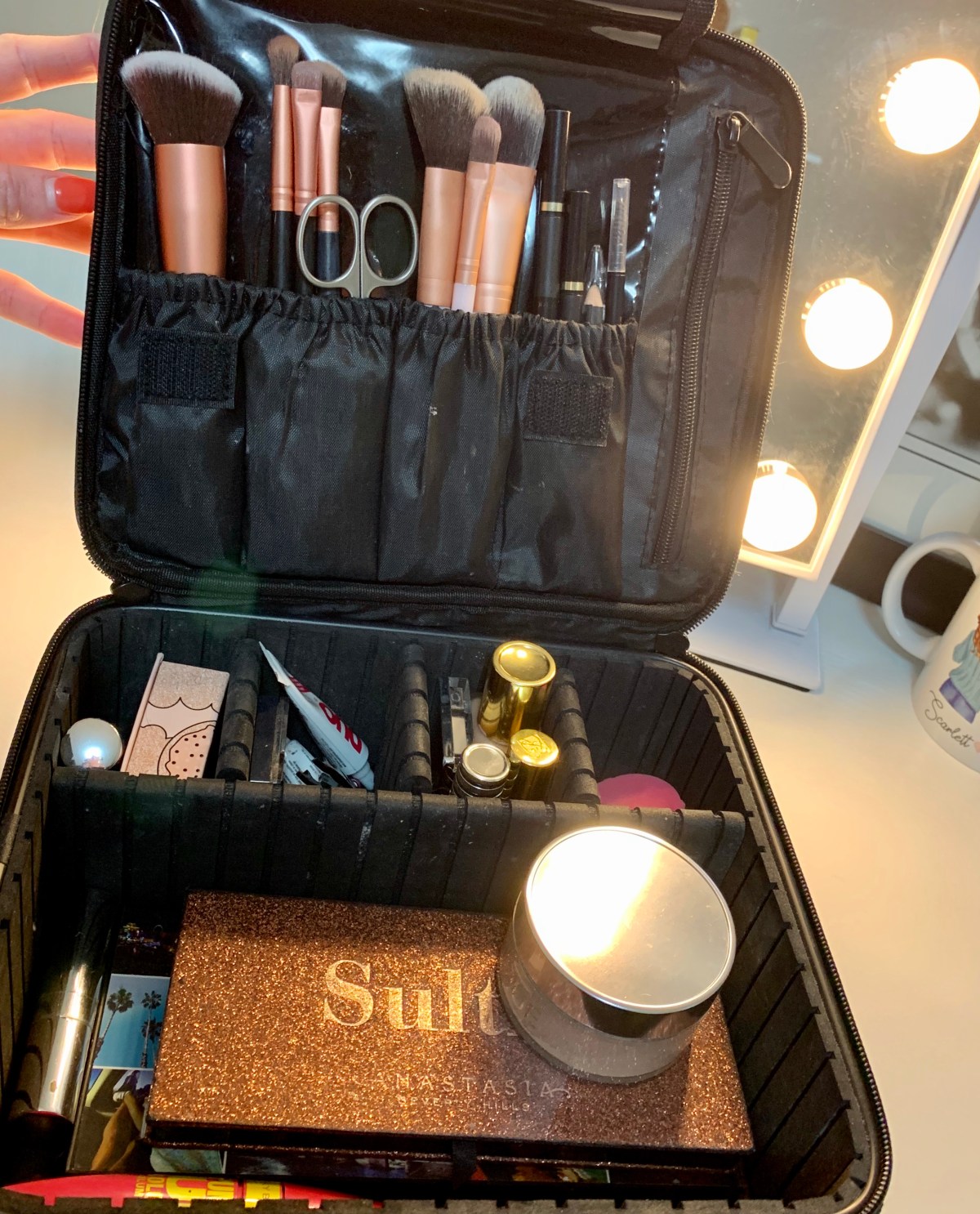 makeup bag pic